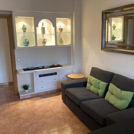 Luninoso Y Practico Apartamento En El Centro Con Amplio Parking Incluido Granada Ngoại thất bức ảnh